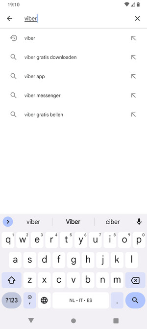 Voer de app-naam in en selecteer Zoeken