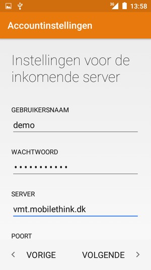Voer Gebruikersnaam en Inkomende serveradres in. Selecteer Volgende