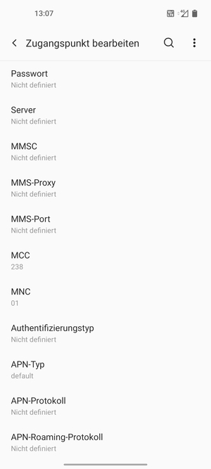 Scrollen Sie nach unten und geben Sie MMS-Informationen ein