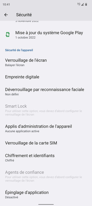 Pour modifier le code PIN de la carte SIM, faites défiler et sélectionnez Verrouillage de la carte SIM