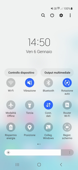 Seleziona Vibrazione per passare alla modalità silenziosa