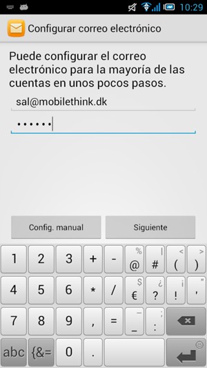 Introduzca su Dirección de correo electrónico y  Contraseña. Seleccione Siguiente