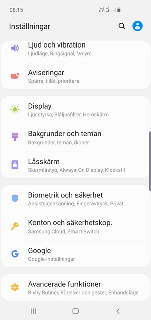 Scrolla till och välj Biometrik och säkerhet
