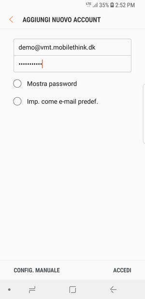 Inserisci il tuo indirizzo email e password. Seleziona ACCEDI