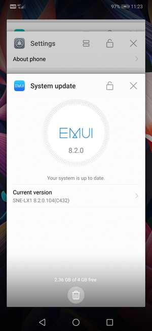 Select the Delete  icon to close all running apps