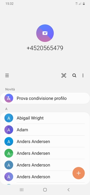 Seleziona il tasto Menu