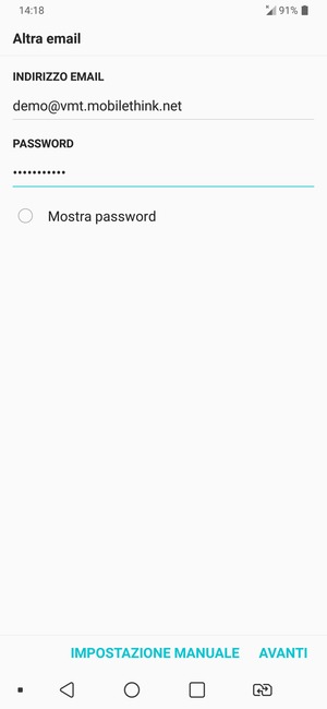 Inserisci il tuo indirizzo email e password. Seleziona AVANTI