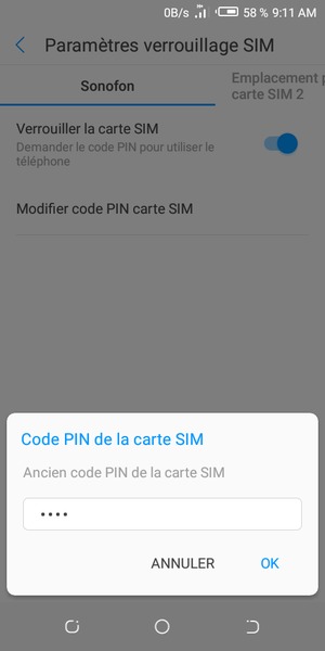 Saisissez votre Ancien code PIN de la carte SIM et sélectionnez OK