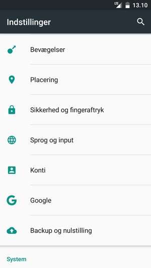 Scroll til og vælg Konti