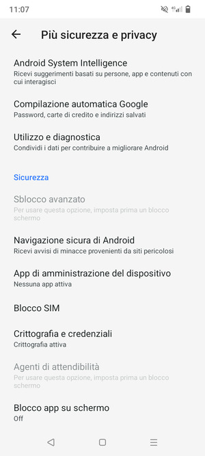 Scorri e seleziona Blocco SIM