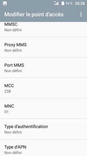 Faites défiler vers le bas et saisissez les informations Internet