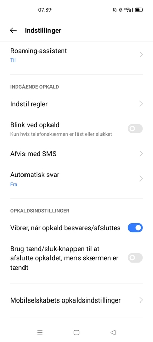 Scroll til og vælg Mobileselskabets opkaldsindstillinger