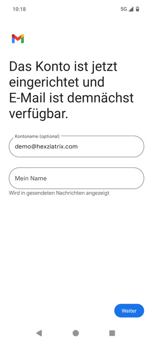 Geben Sie Ihrem Konto einen Namen und geben Sie Ihren Namen ein. Wählen Sie Weiter