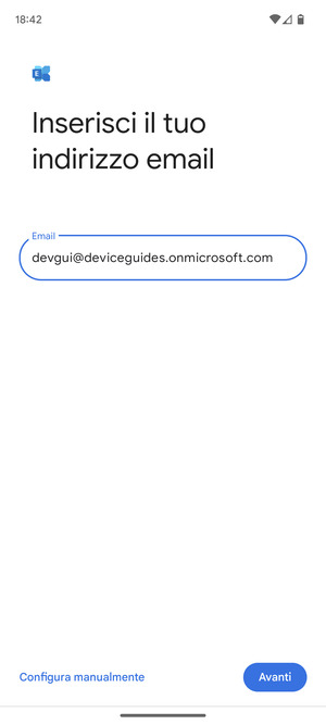 Inserisci il tuo indirizzo email e seleziona Configura manualmente