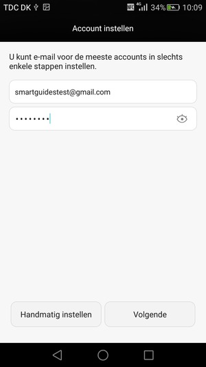 Voer uw Gmail of Hotmail adres en wachtwoord in. Selecteer Volgende