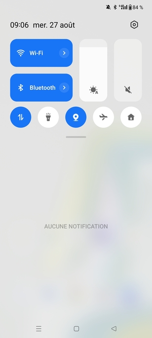 Déroulez à nouveau le menu du haut