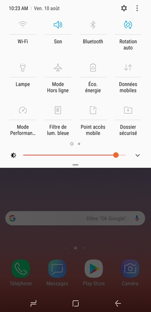 Sélectionnez le bouton v
