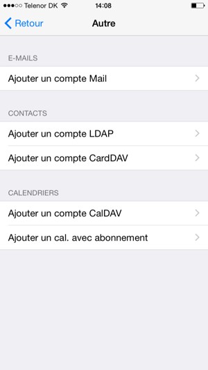 Sélectionnez Ajouter un compte CardDAV