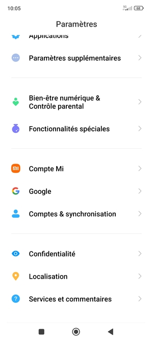 Retournez au menu Paramètres et sélectionnez Comptes & synchronisation