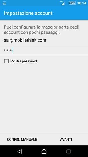 Inserisci il tuo indirizzo email e password. Seleziona CONFIG. MANUALE