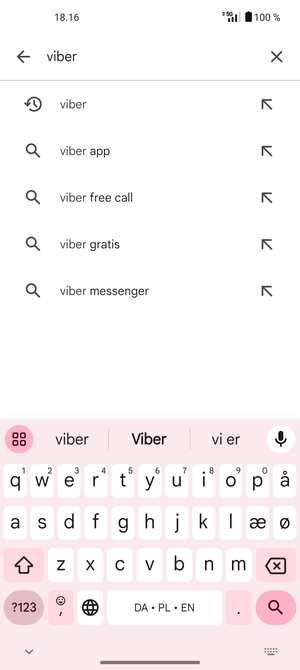 Indtast navnet på appen og vælg Søg