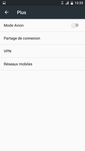 Sélectionnez Réseaux mobiles