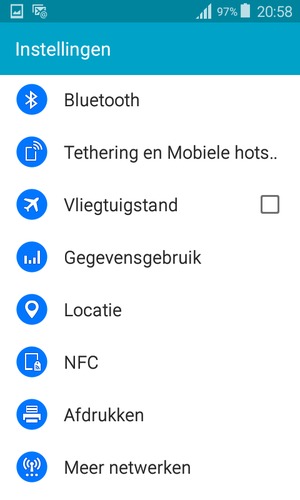 Als u dit
scherm ziet, selecteer Meer netwerken