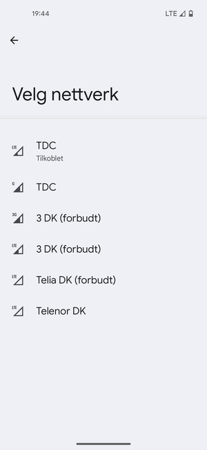Velg en nettverksoperatør fra listen