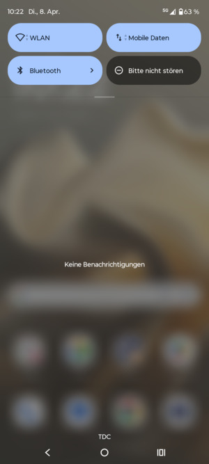 Ziehen Sie erneut das obere Menü nach unten