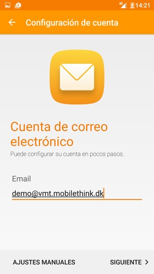 Introduzca su Dirección de correo electrónico y seleccione SIGUIENTE