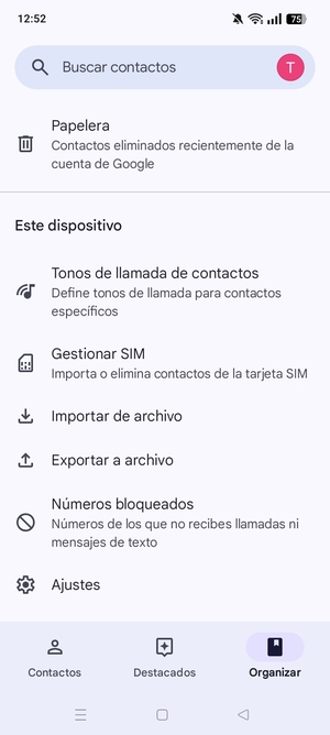 Desplácese y seleccione Gestionar SIM