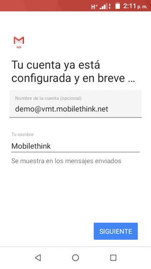 Déle a su cuenta un nombre y escriba su nombre. Seleccione SIGUIENTE