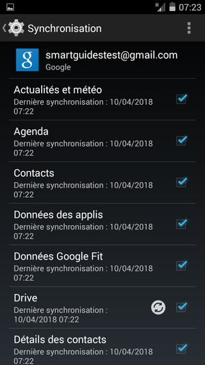 Assurez-vous que Contacts est sélectionné