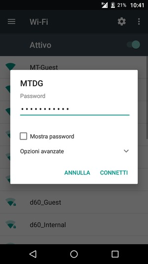 Inserisci la password del Wi-Fi e seleziona CONNETTI