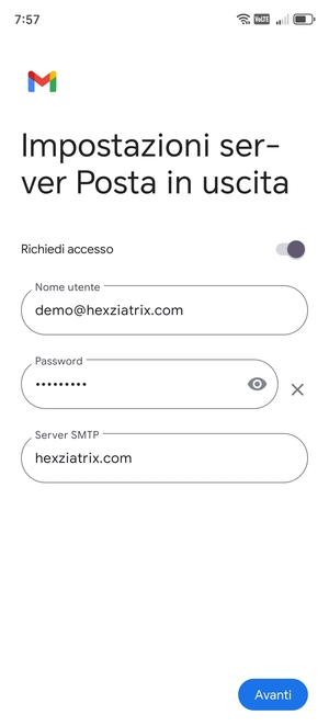 Inserisci l'indirizzo del server di posta in uscita e seleziona Avanti