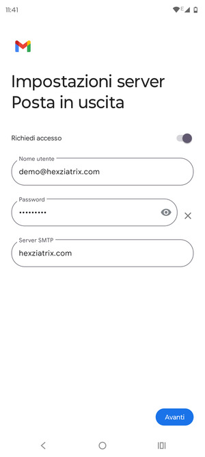 Inserisci l'indirizzo del server di posta in uscita e seleziona Avanti