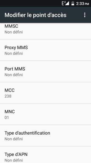 Faites défiler vers le bas et saisissez les informations Internet