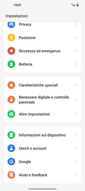 Scorri e seleziona Utenti e account