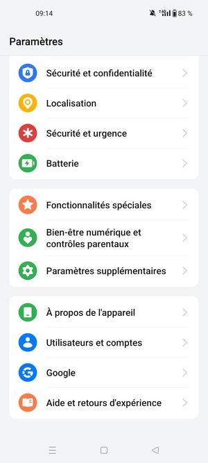Faites défiler et sélectionnez Utilisateurs et comptes