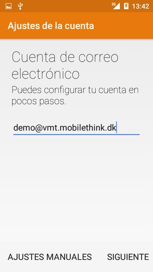 Introduzca su dirección de correo electrónico. Seleccione  SIGUIENTE