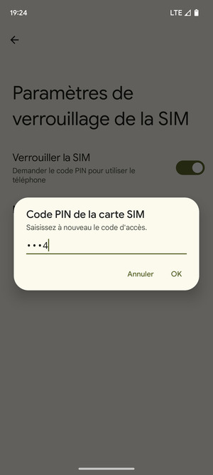 Veuillez confirmer votre nouveau code PIN de la carte SIM et sélectionner OK