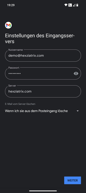Geben Sie Benutzername und die Server-Adresse für eingehende Post ein. Wählen Sie WEITER
