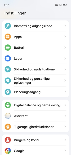 Scroll til og vælg Sikkerhed og personlige oplysninger