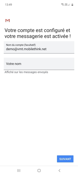 Donnez un nom à votre compte et saisissez Votre nom. Sélectionnez SUIVANT