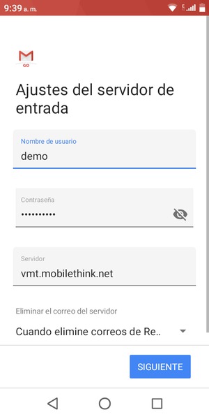 Introduzca Nombre de usuario y la dirección de servidor entrada. Seleccione SIGUIENTE