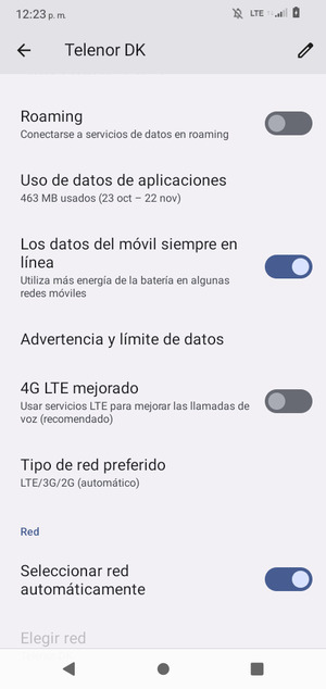 Para cambiar la red en caso de problemas de conectividad, desactive Seleccionar red automáticamente