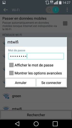 Saisissez le mot de passe du Wi-Fi et sélectionnez Se connecter
