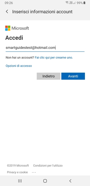 Inserisci il tuo indirizzo Hotmail e seleziona Avanti