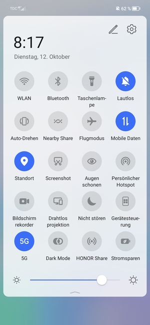 Wählen Sie  Lautlos, um wieder in den Ton-Modus zu wechseln