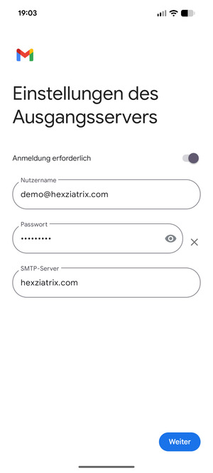 Geben Sie die Server-Adresse für ausgehende Post ein und wählen Sie Weiter